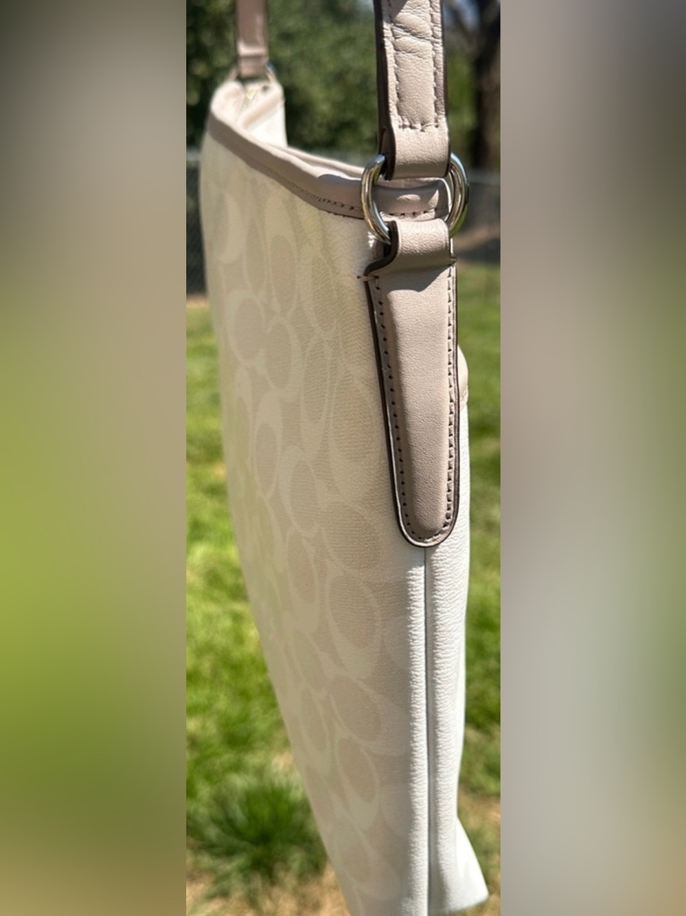 Coach Varsity Stripe Crossbody Bag F38402 Cream Orange Yellow Swingpack 2018 GUC - Picture 7 of 13